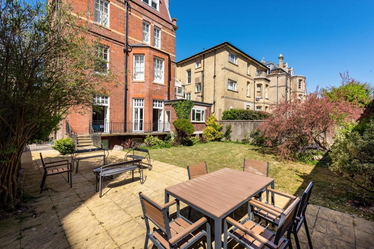 3 Bedroom Garden Apartment Opposite The Beach Brighton Eksteriør billede