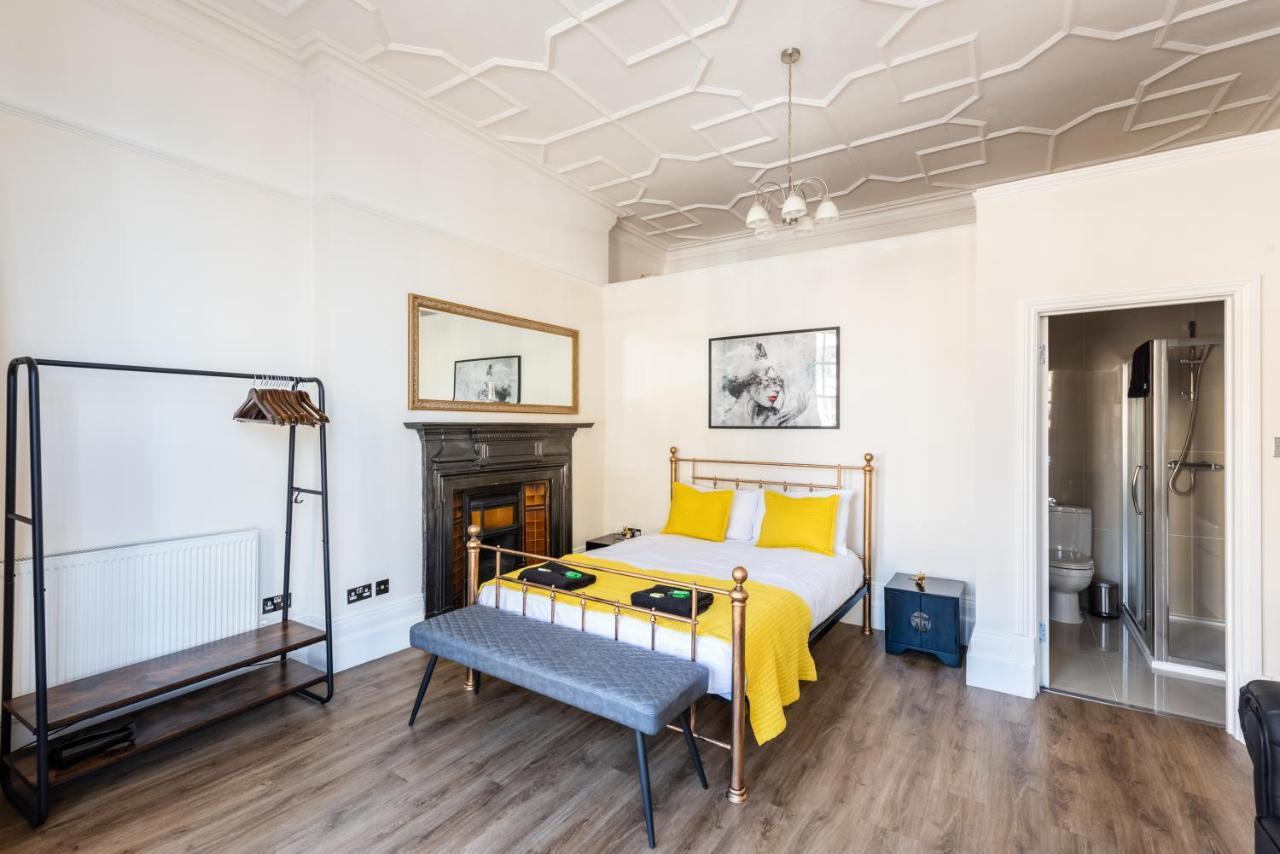 3 Bedroom Garden Apartment Opposite The Beach Brighton Eksteriør billede