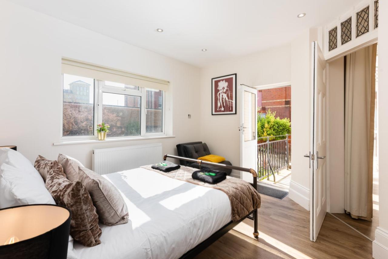 3 Bedroom Garden Apartment Opposite The Beach Brighton Eksteriør billede