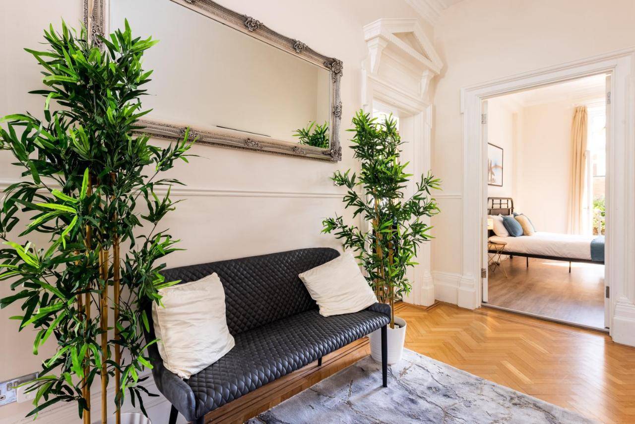 3 Bedroom Garden Apartment Opposite The Beach Brighton Eksteriør billede