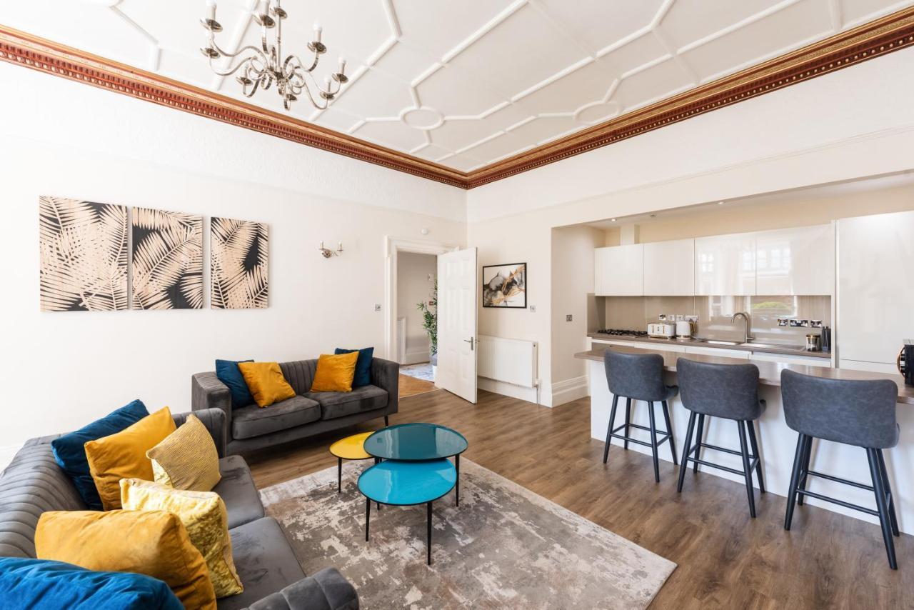 3 Bedroom Garden Apartment Opposite The Beach Brighton Eksteriør billede
